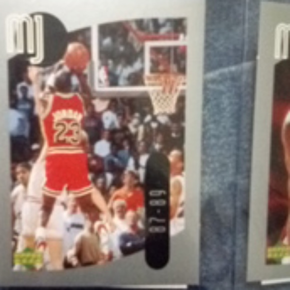 Trading cards - Picture 2 of 8